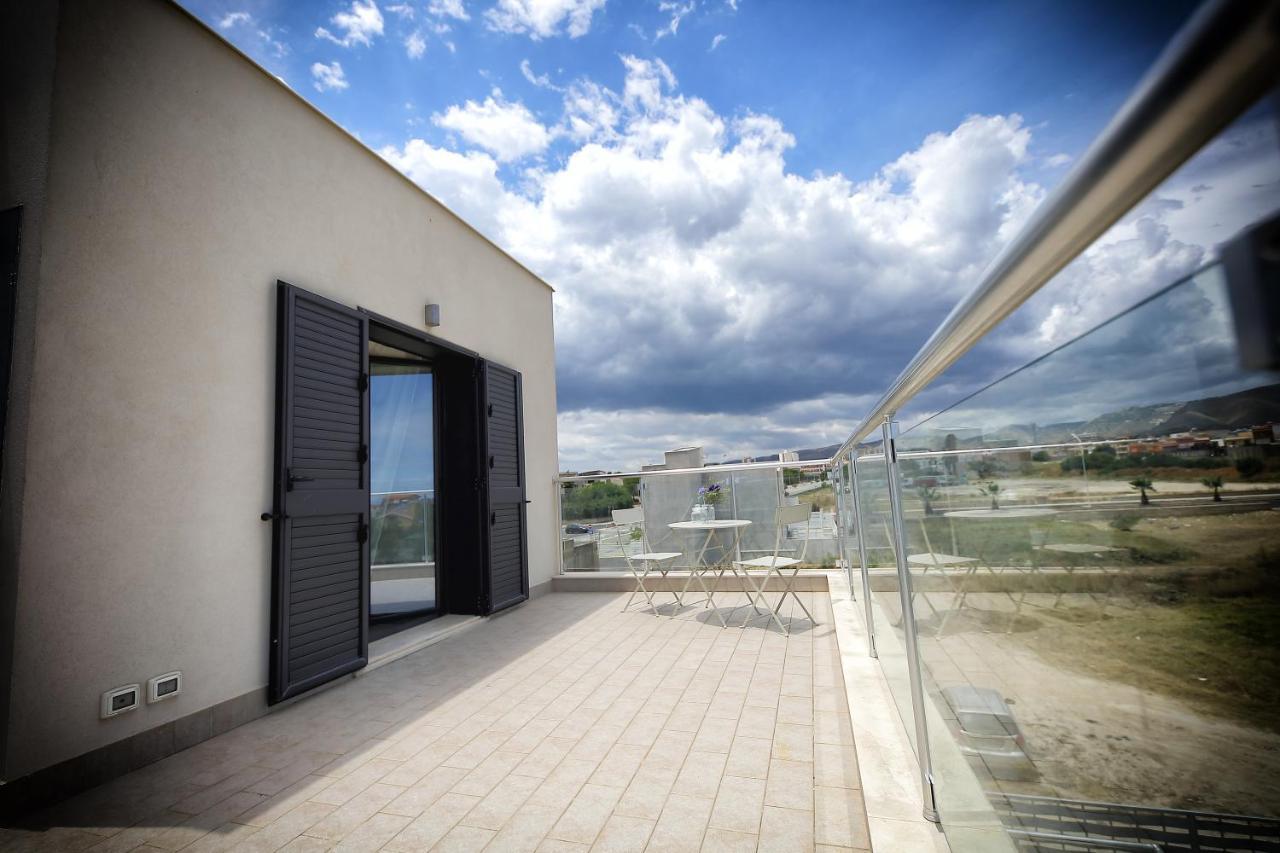 Villa Sul Mare Don Toto' Avola Bagian luar foto